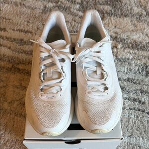 Lululemon Chargefeel Workout Low 2 Women's White Athletic Sneakers. Size 7.